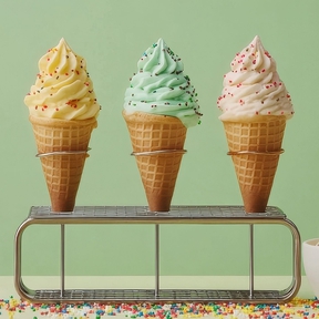 soft serve ice cream cones